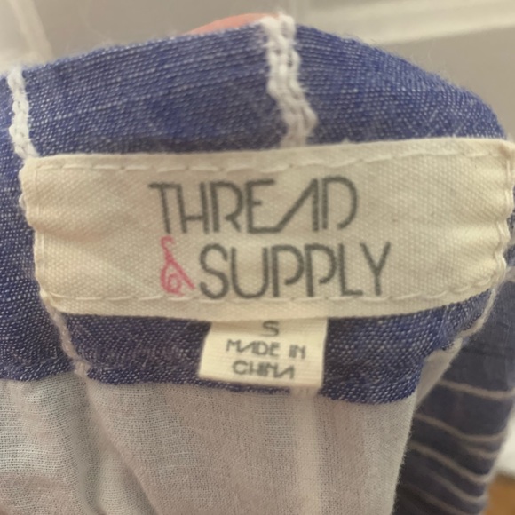 Off-the-shoulder blouse - Picture 2 of 3